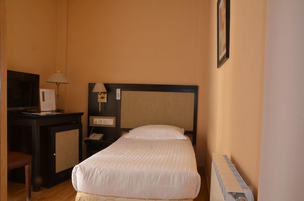 Hotel Spa Acevi Val D'Aran Vielha Exteriér fotografie